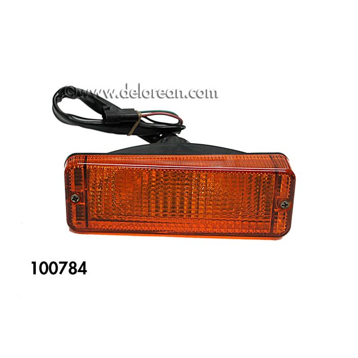 FRONT PARKING LIGHT W/SOCKET