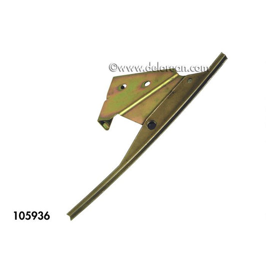 RH FRONT WINDOW GUIDE